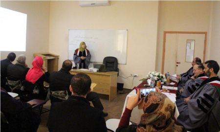 مناقشة رسالة ماجستير في الرياضيات التطبيقية في الجامعة العربية الامريكية 